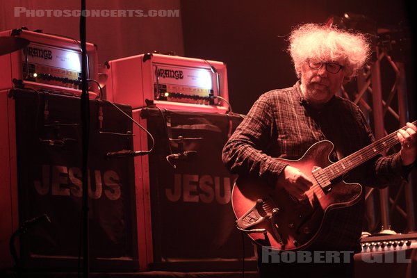 THE JESUS AND MARY CHAIN - 2021-12-05 - PARIS - Le Bataclan - 